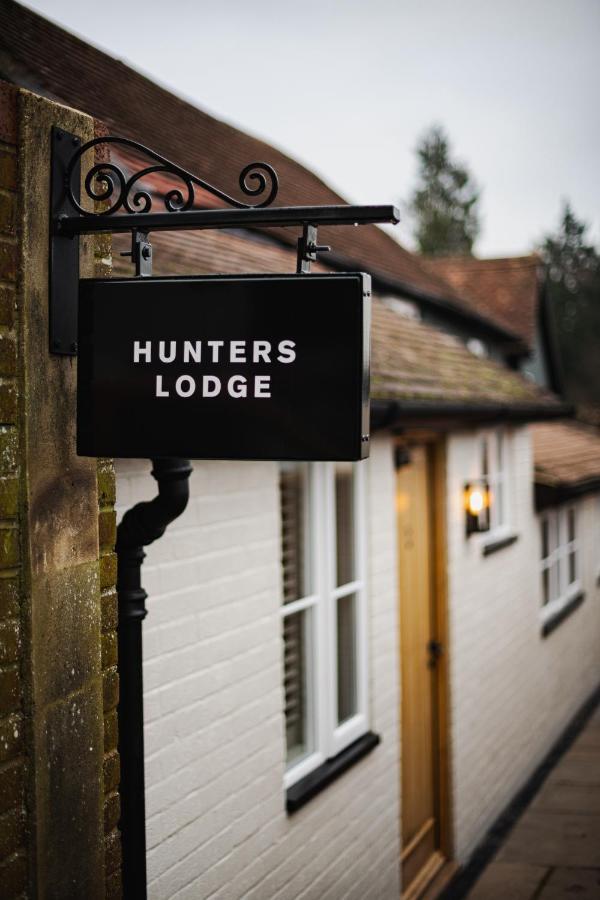 Hare And Hounds - 4*